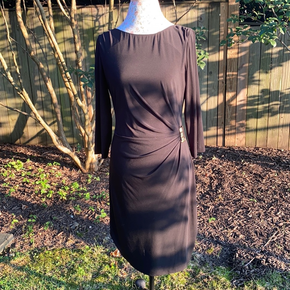 Tahari dress size 8 selling as is!
